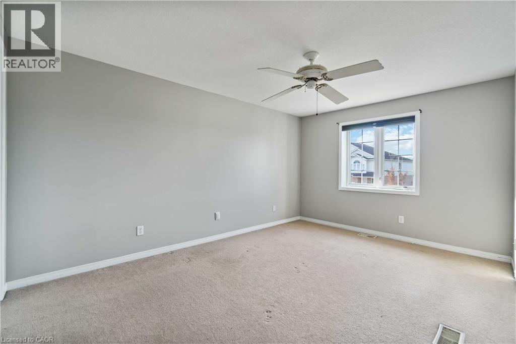 27 RED CLOVER Crescent - 24