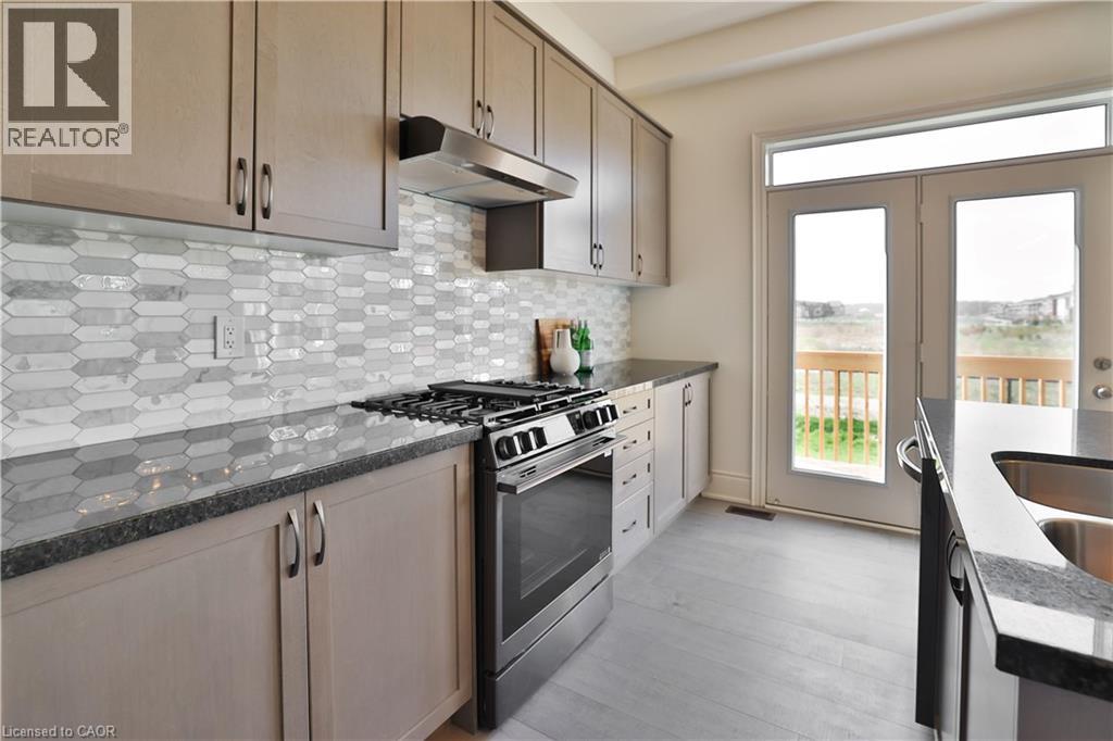 37 NORTH PARK Boulevard - 16