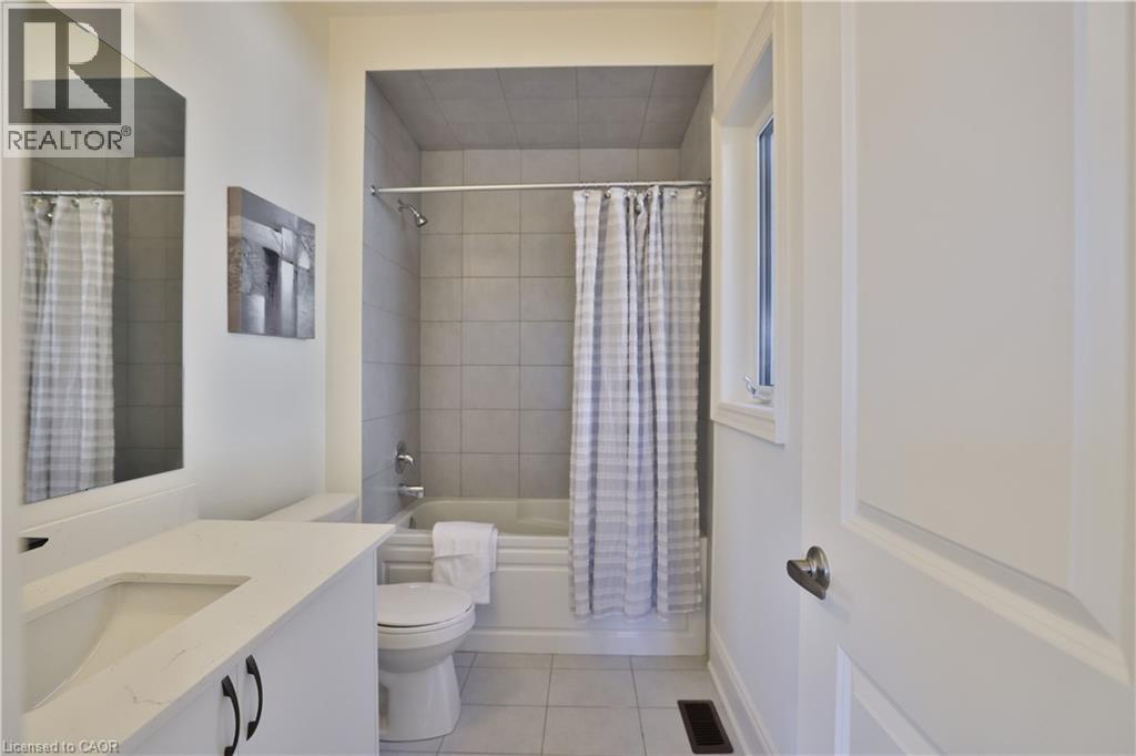 37 NORTH PARK Boulevard - 29