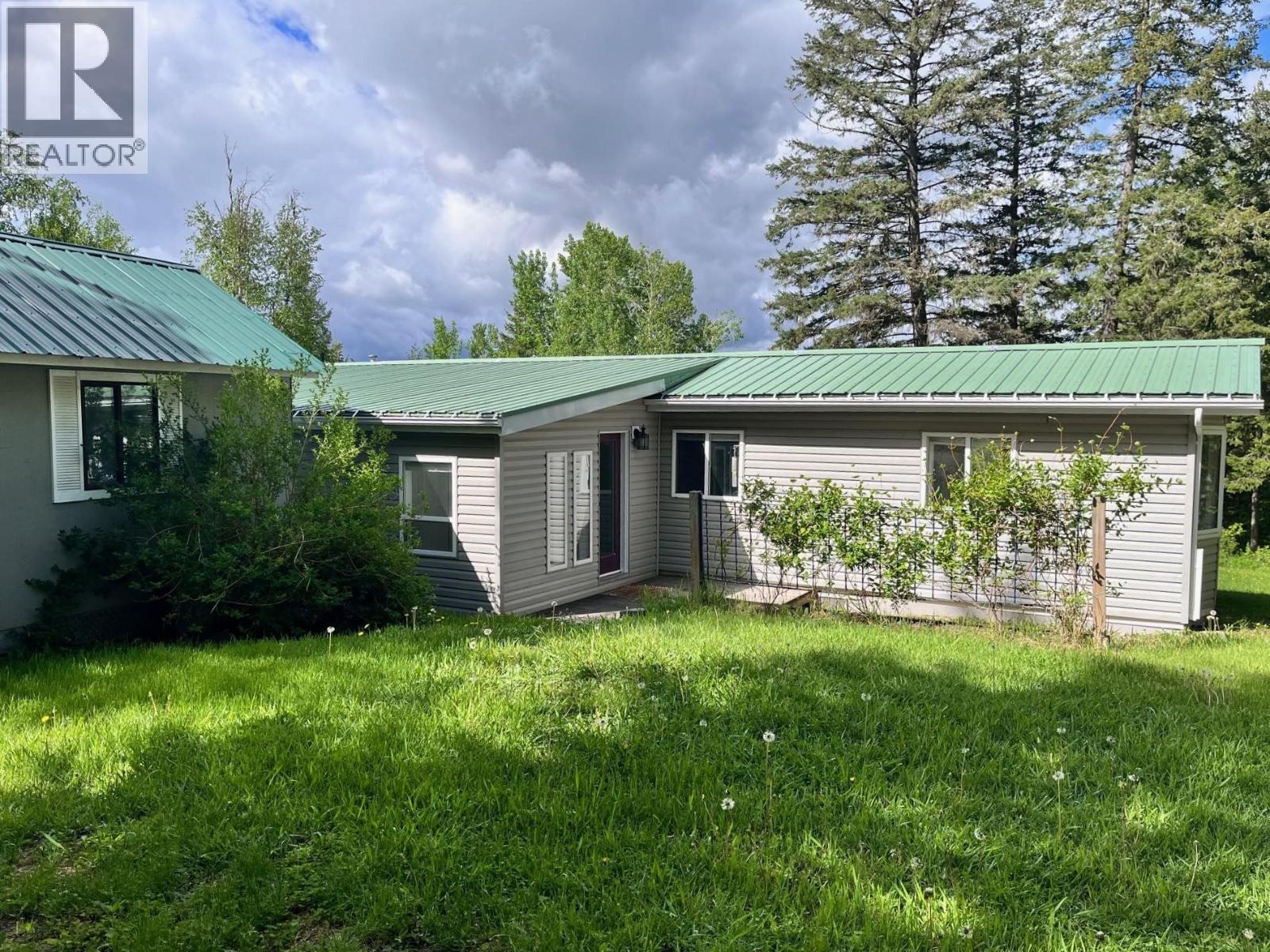 3260 BOESEM ROAD - Image 2