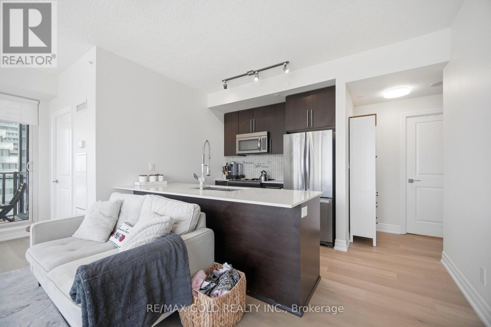 #1807 4011 BRICKSTONE MEWS - 5
