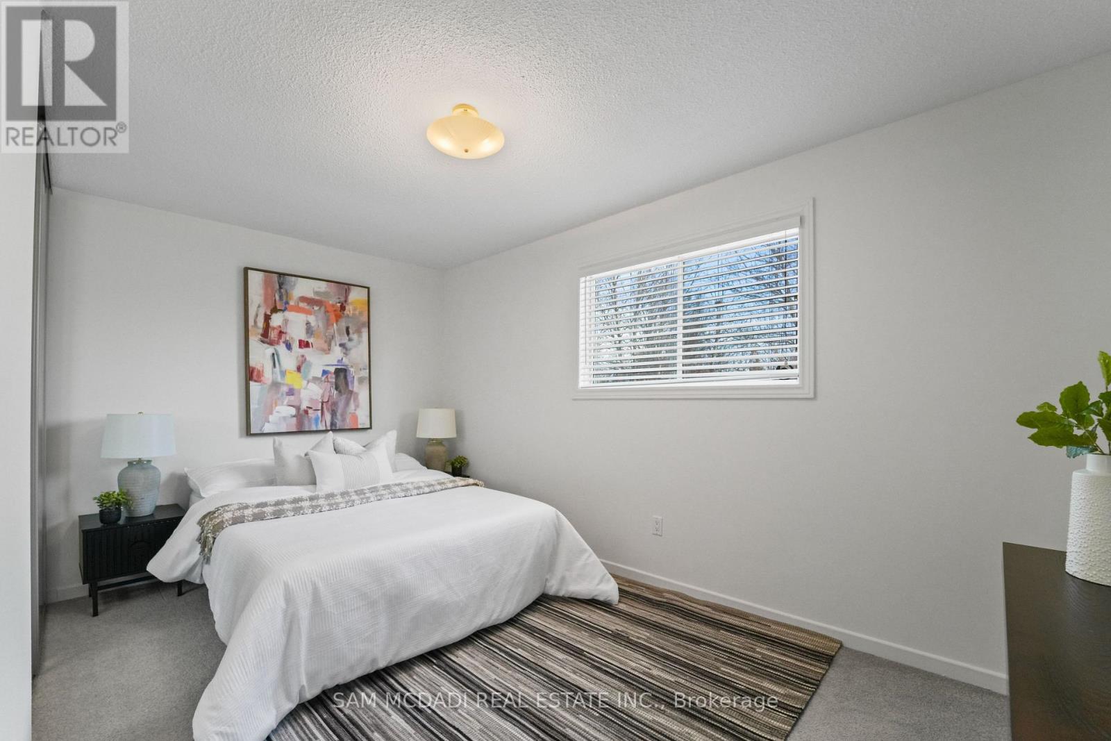 44 MADRID CRESCENT - 27