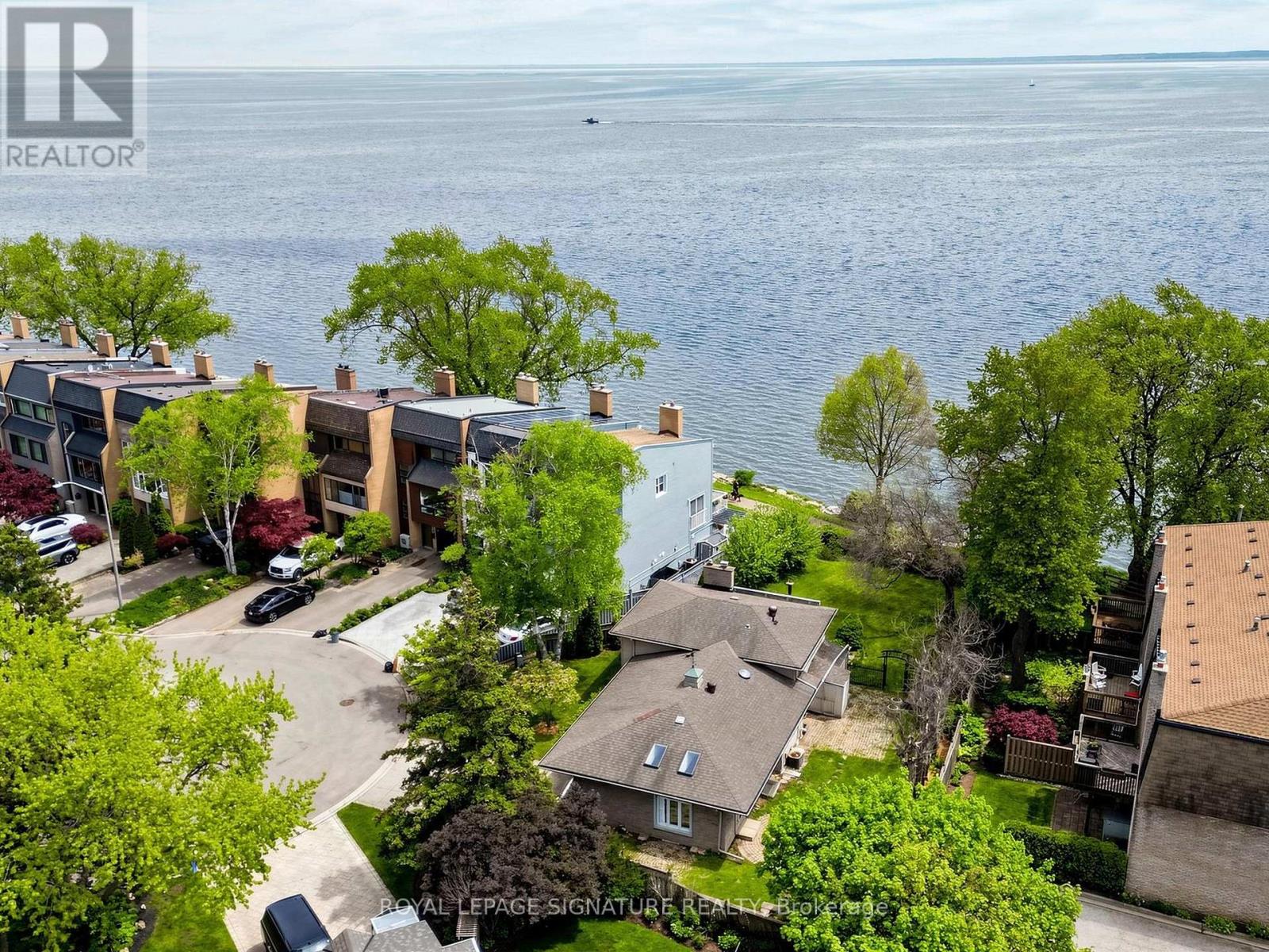 2094 WATER'S EDGE DRIVE - 46