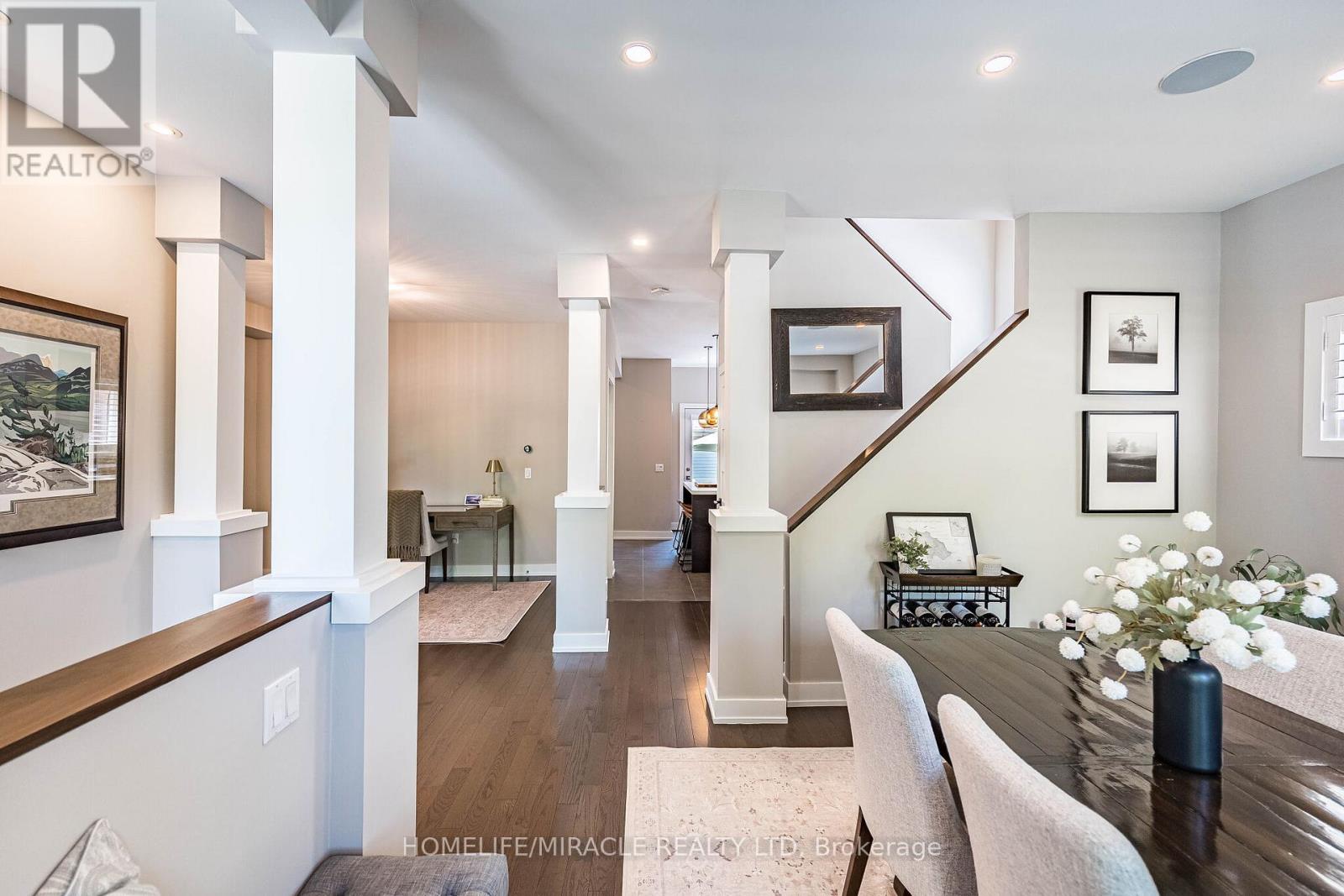 464 AMBLESIDE DRIVE - 5
