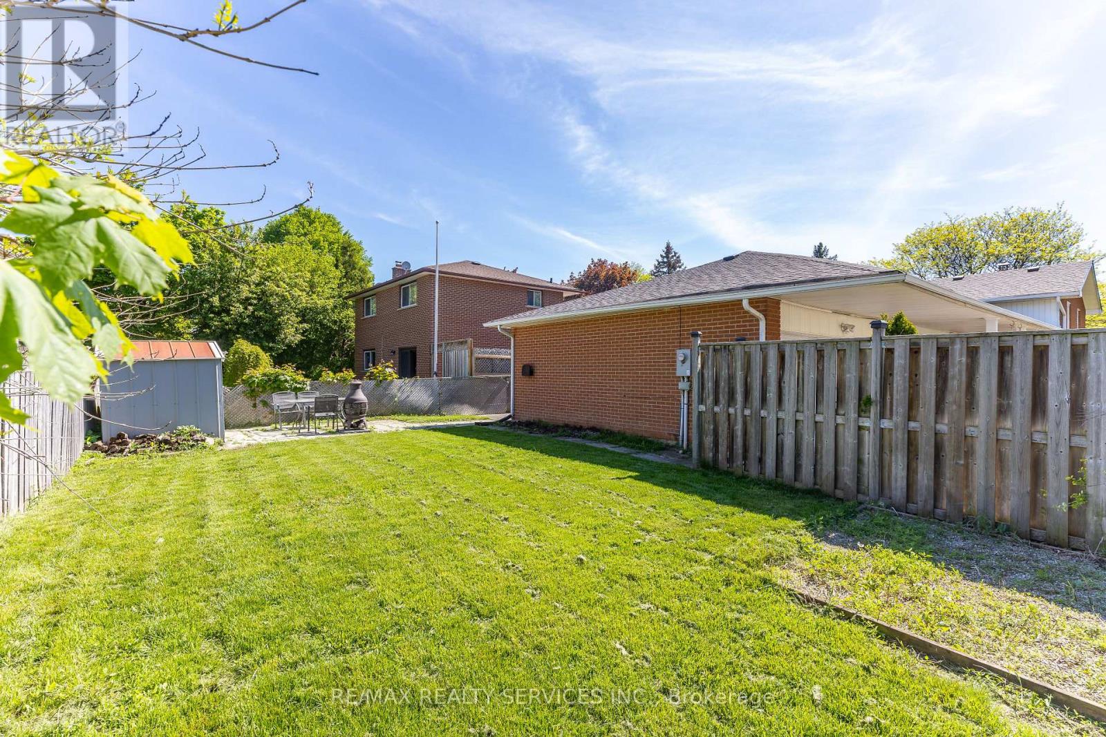 84 MARCHBANK CRESCENT - 7