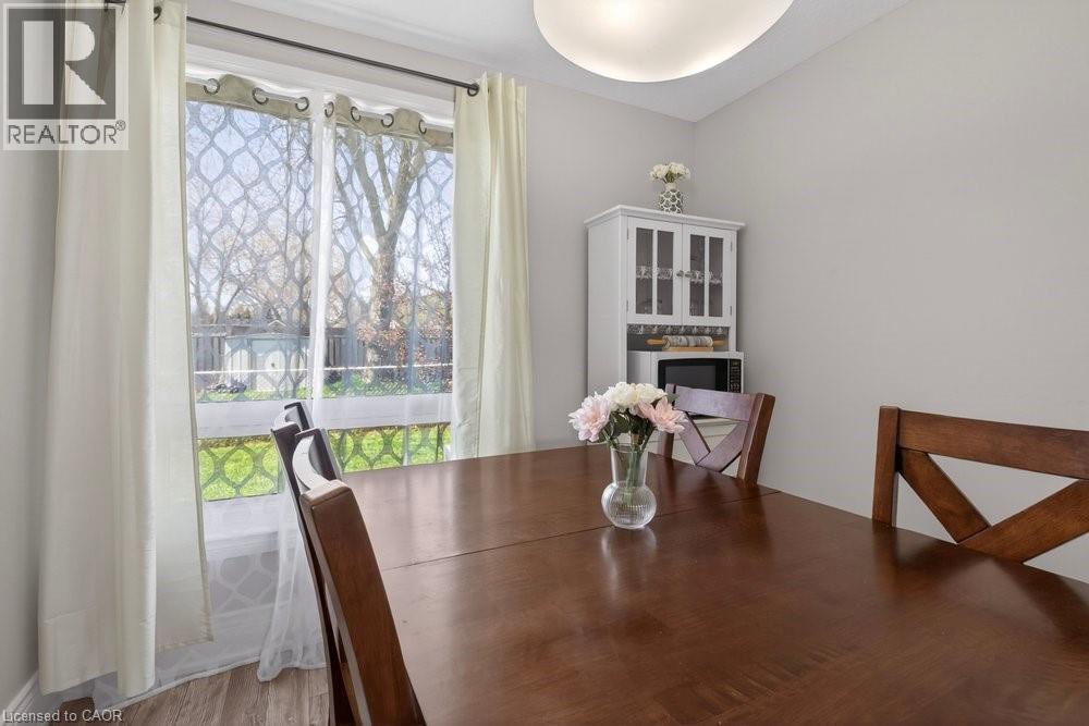 62 PALMER Road - 17