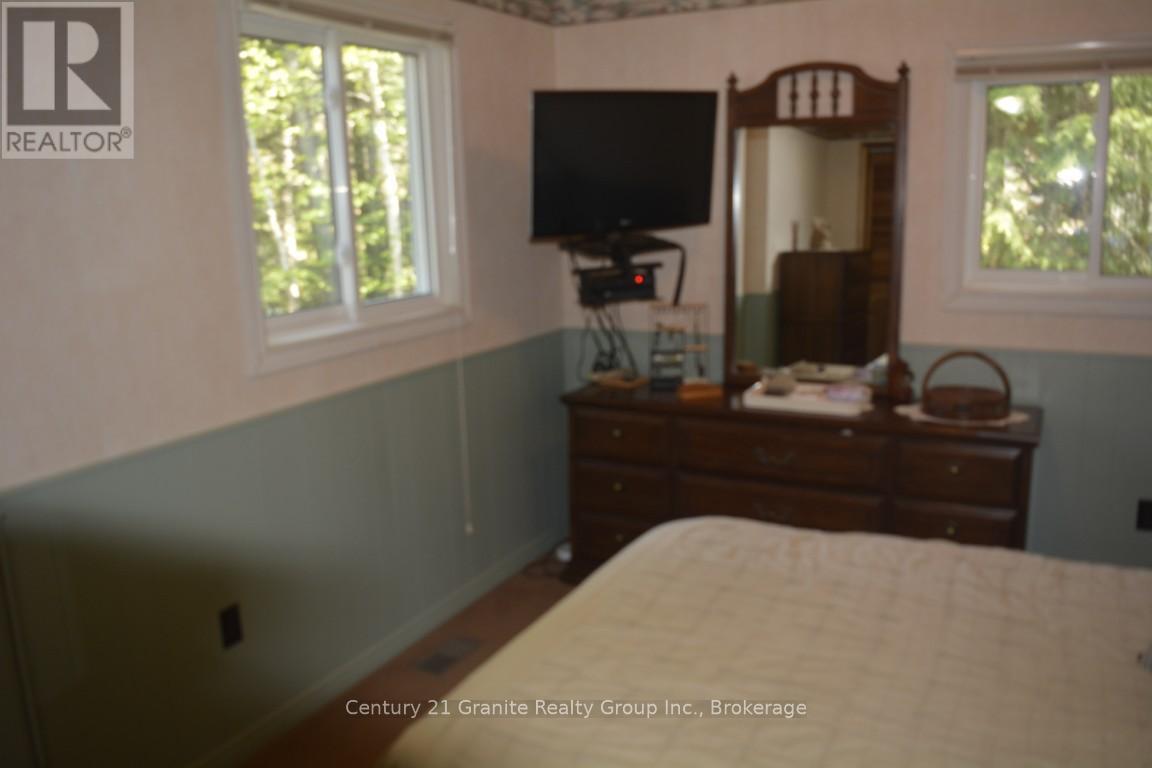 74 GOLDEN SHORES ROAD - 18