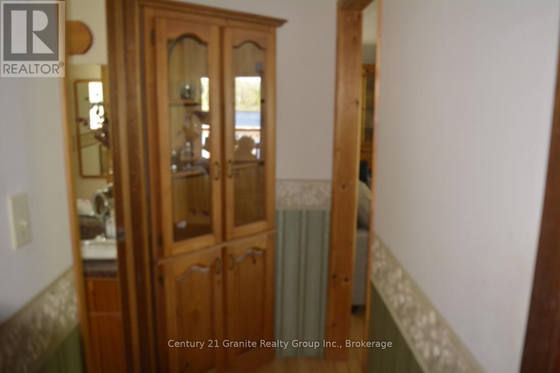 74 GOLDEN SHORES ROAD - 23
