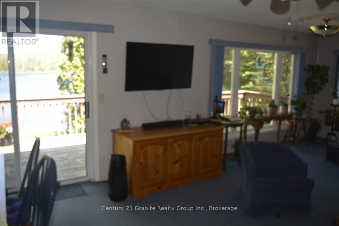 74 GOLDEN SHORES ROAD - 7