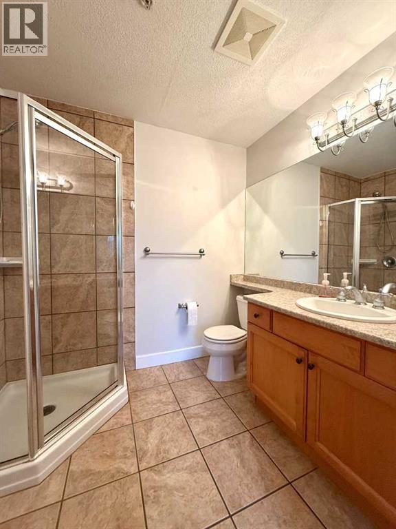 9918 Gordon Avenue, Fort McMurray