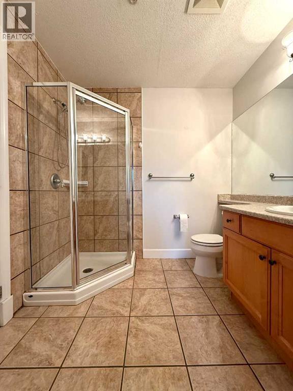 9918 Gordon Avenue, Fort McMurray