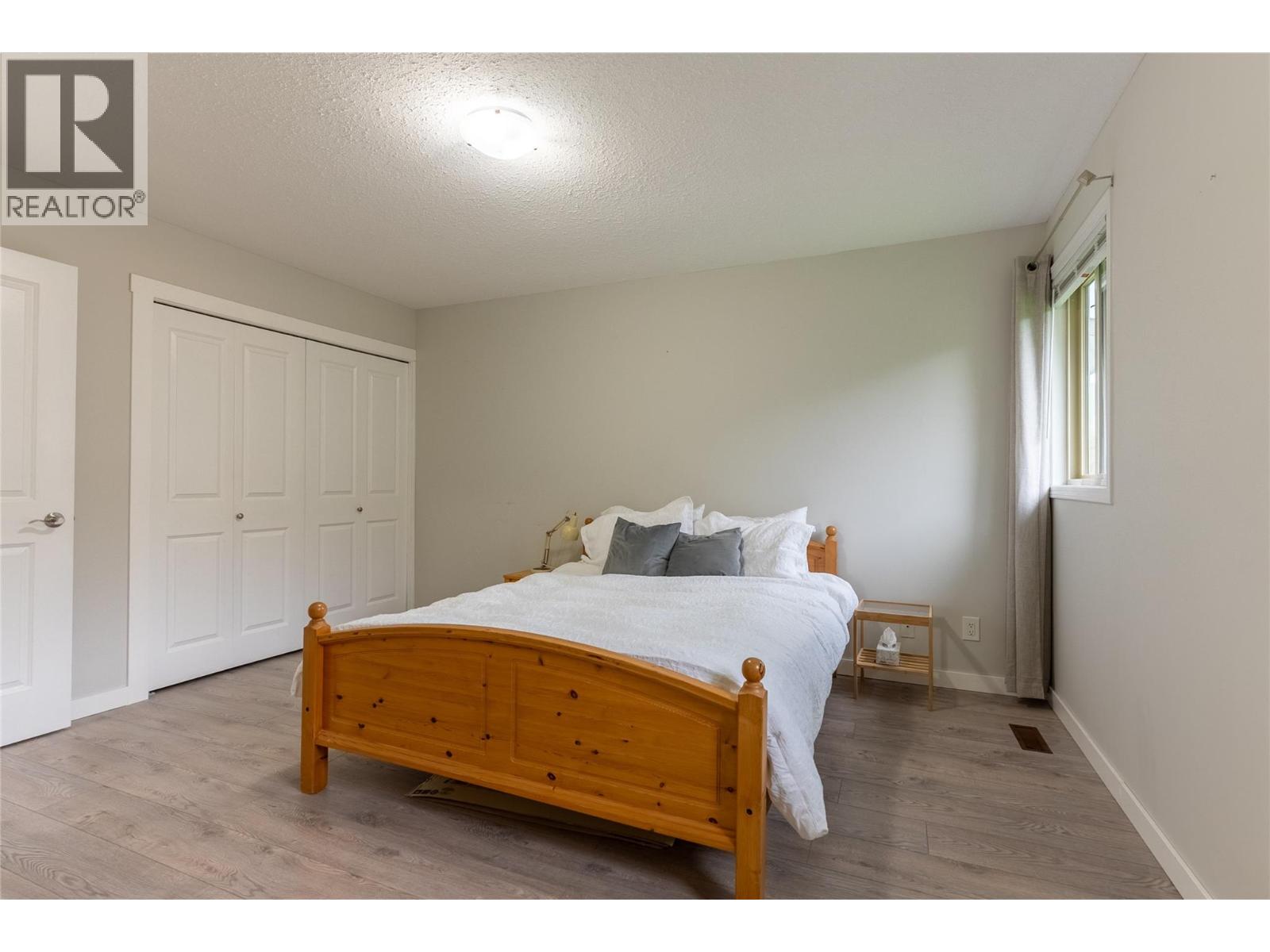 1776 HILLSIDE Drive - 16