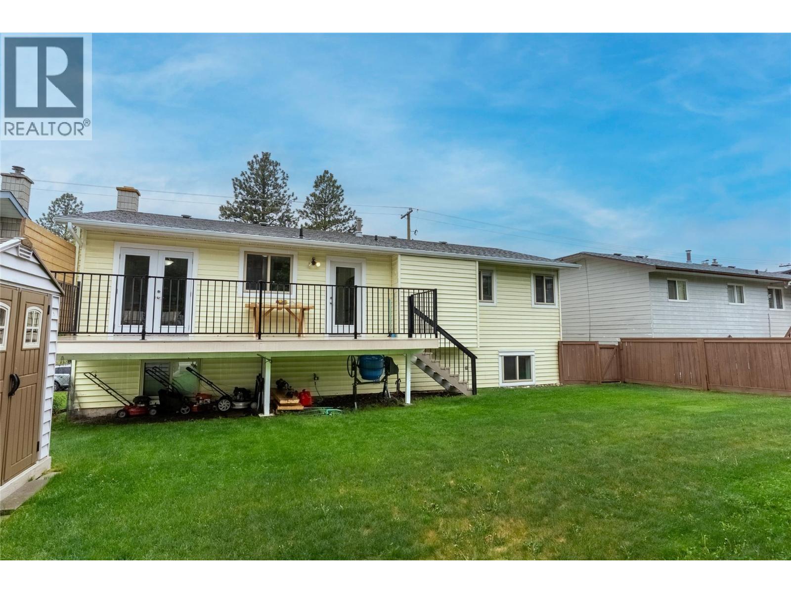 1776 HILLSIDE Drive - 35