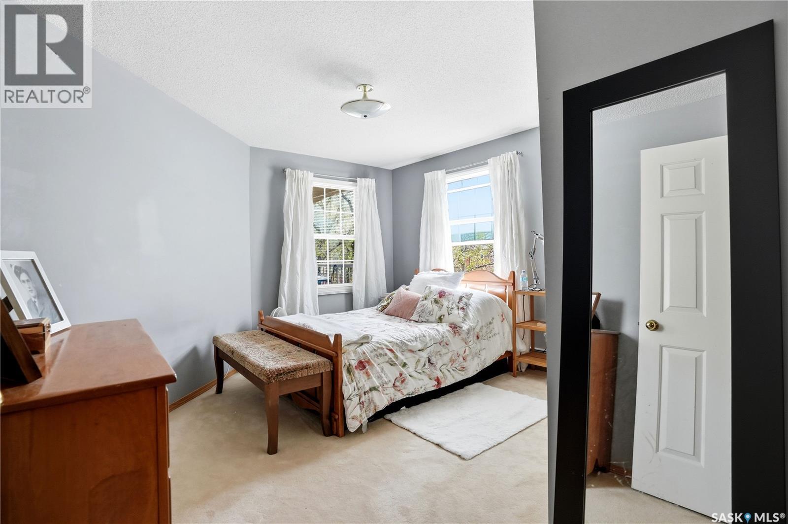 #206 2315 Cornwall STREET - 18