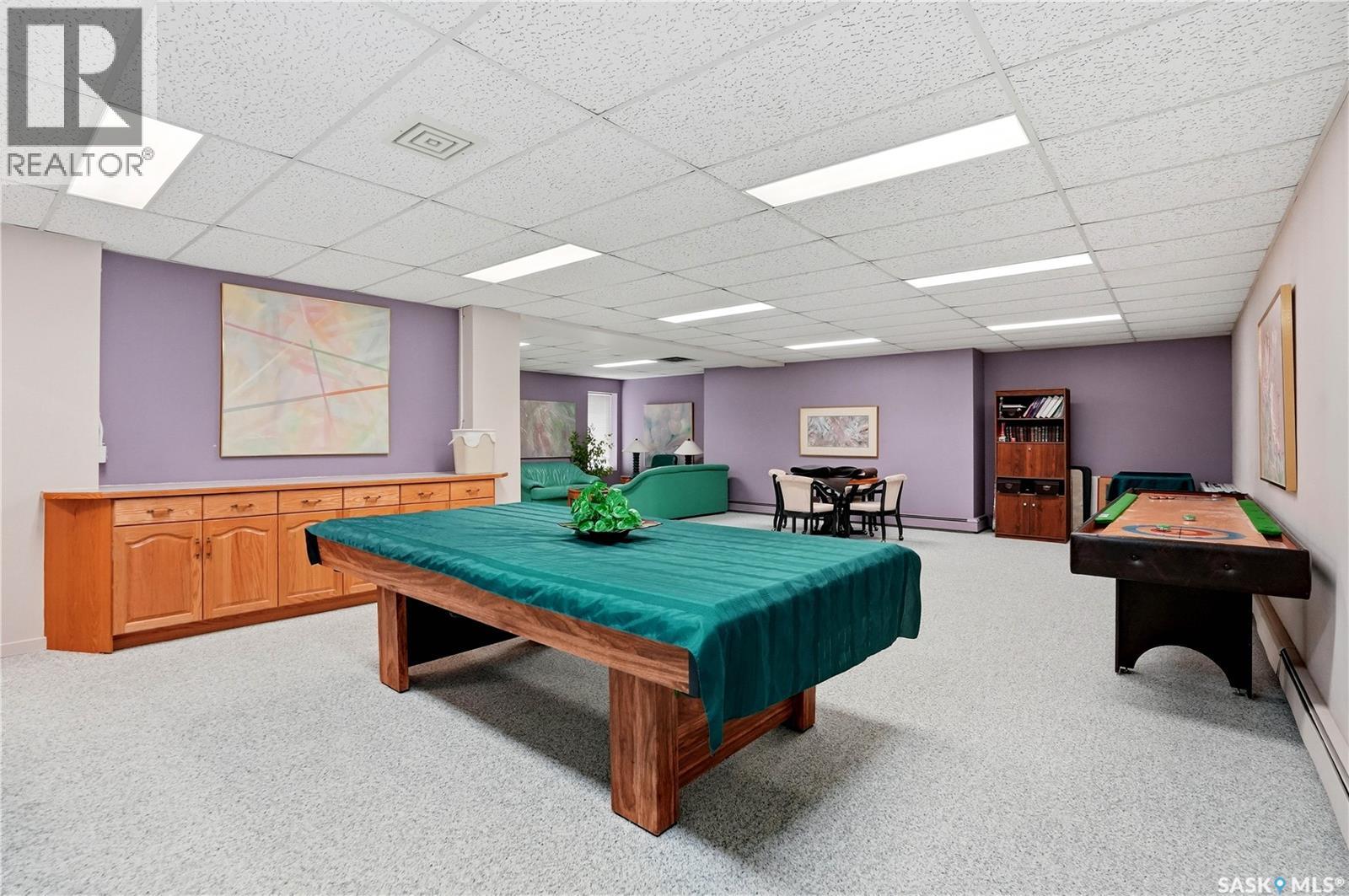 #206 2315 Cornwall STREET - 33