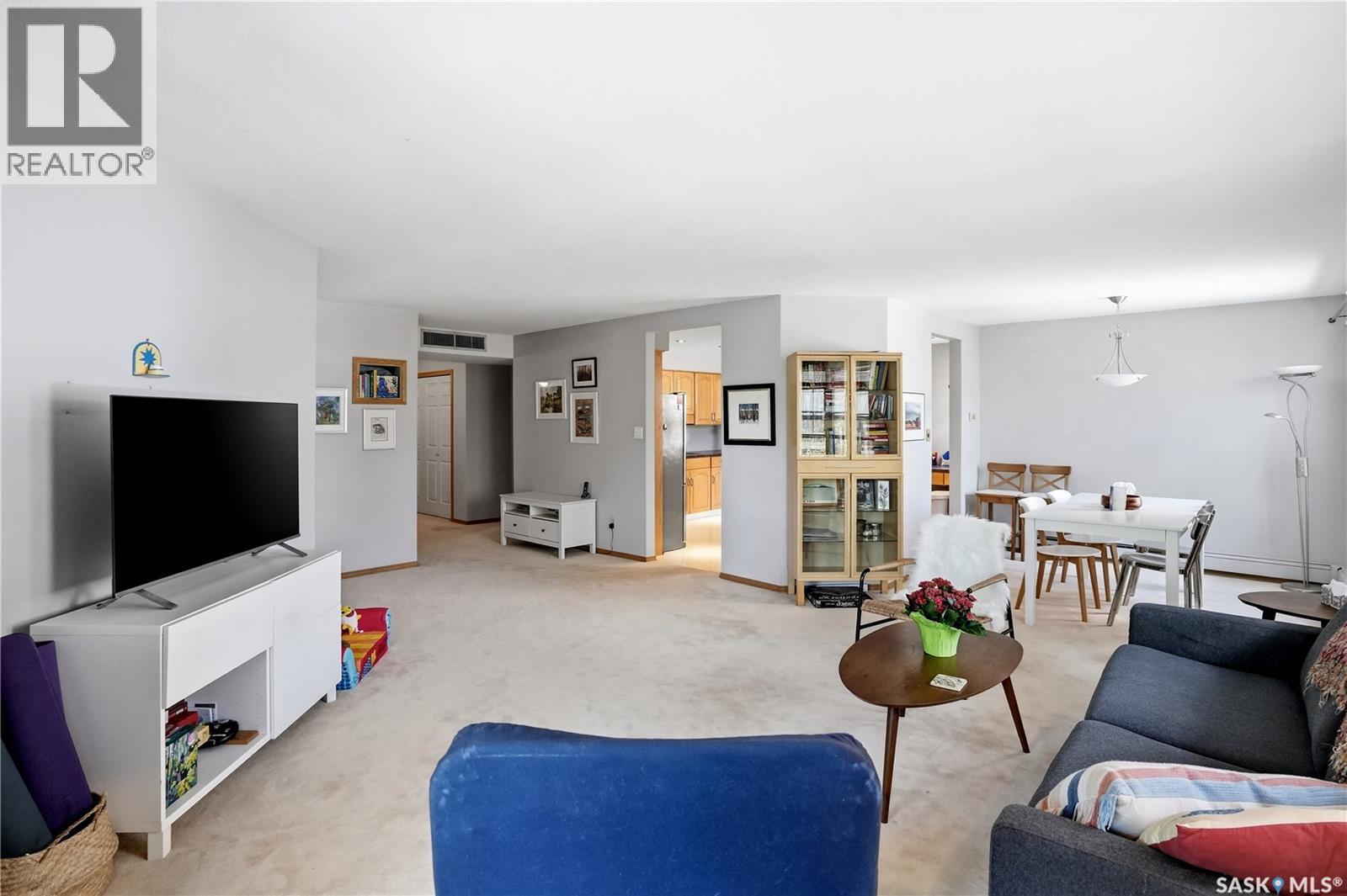 #206 2315 Cornwall STREET - 6