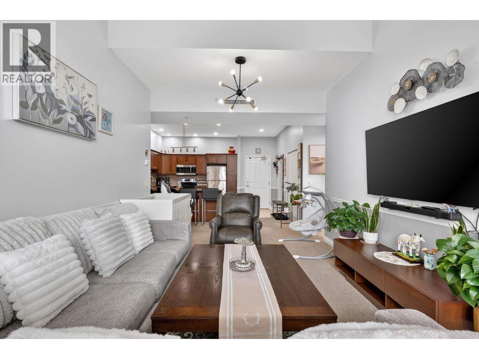 #1407 3833 Brown Road - 12