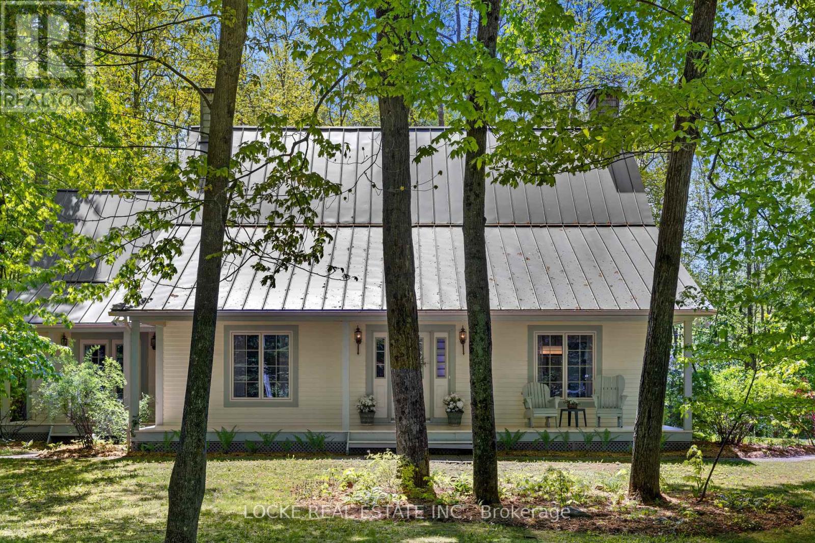 2207 PLEASANTVIEW COURT - 45