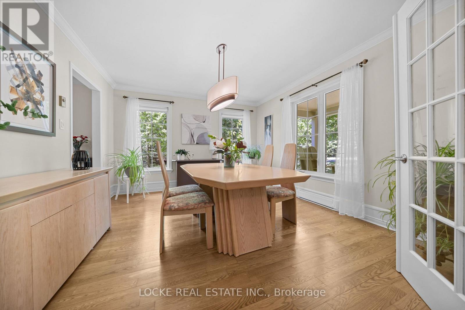 2207 PLEASANTVIEW COURT - 5