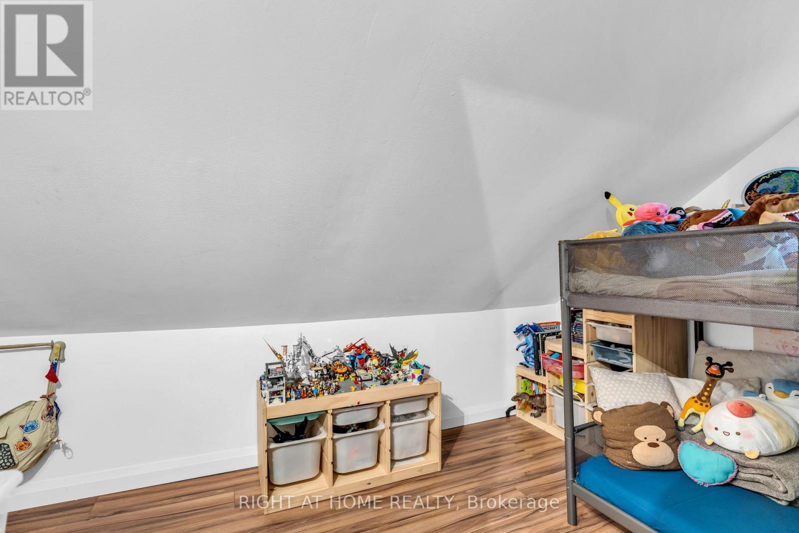 217 GILES STREET - 21