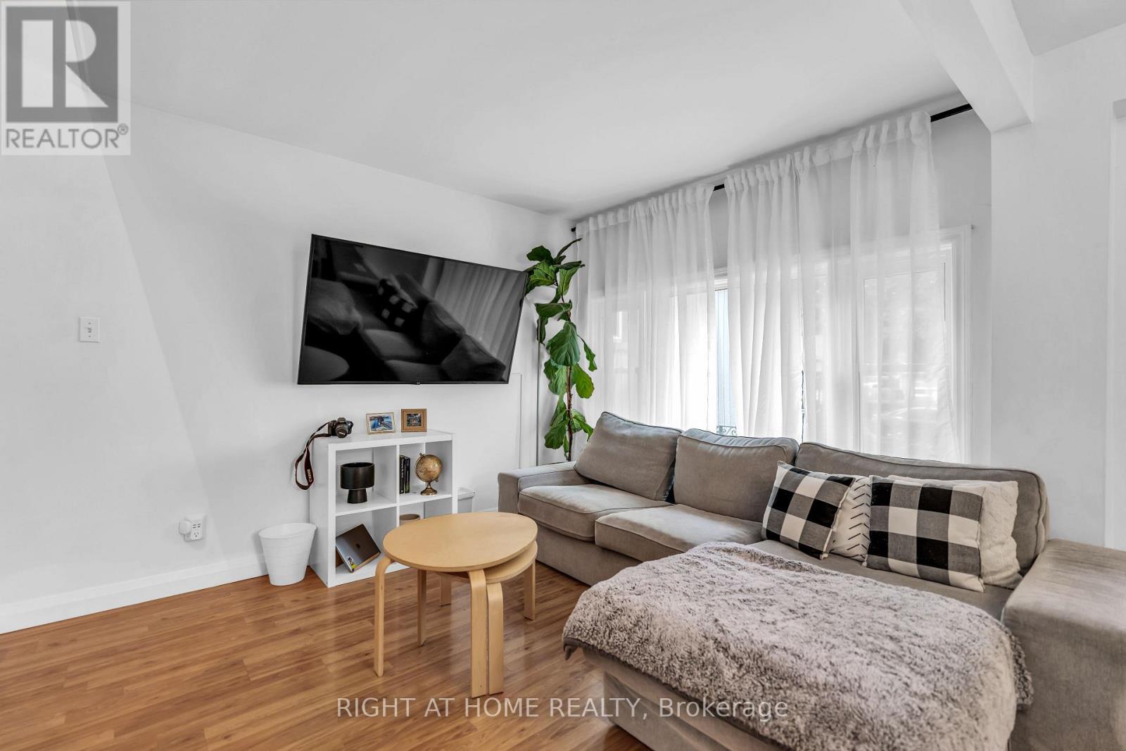 217 GILES STREET - 9