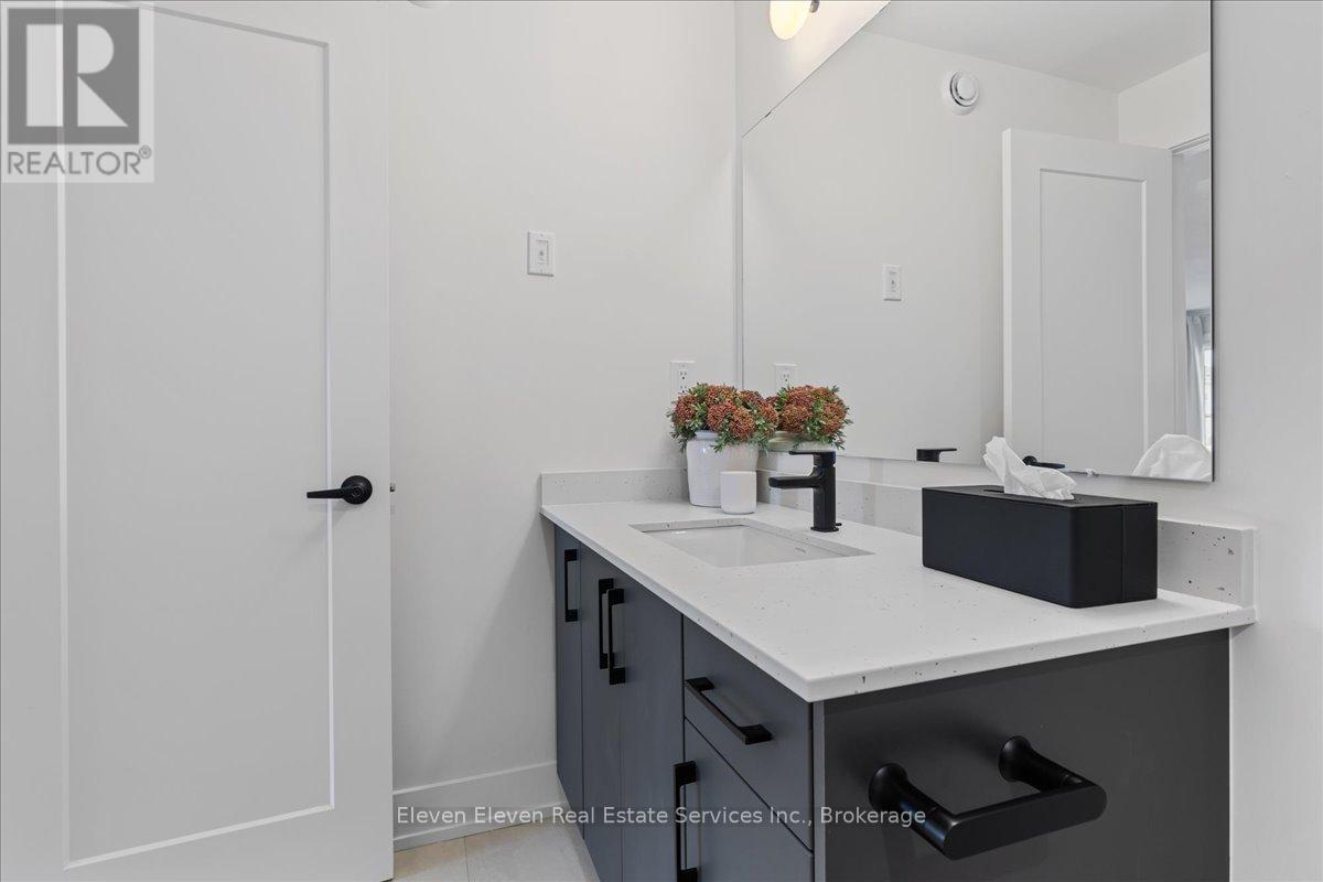 64 CYGNET DRIVE - 33