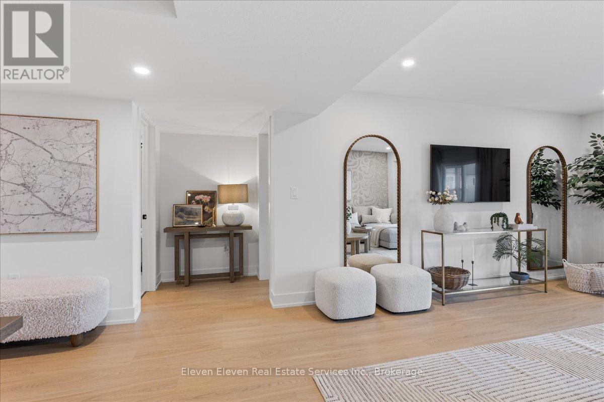 64 CYGNET DRIVE - 4