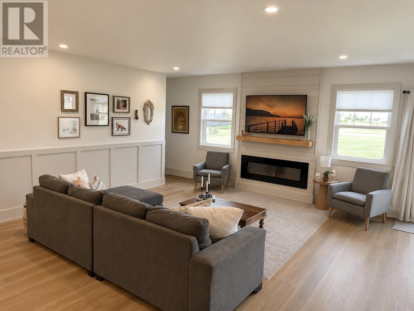 109 WATERS EDGE Lane - 11