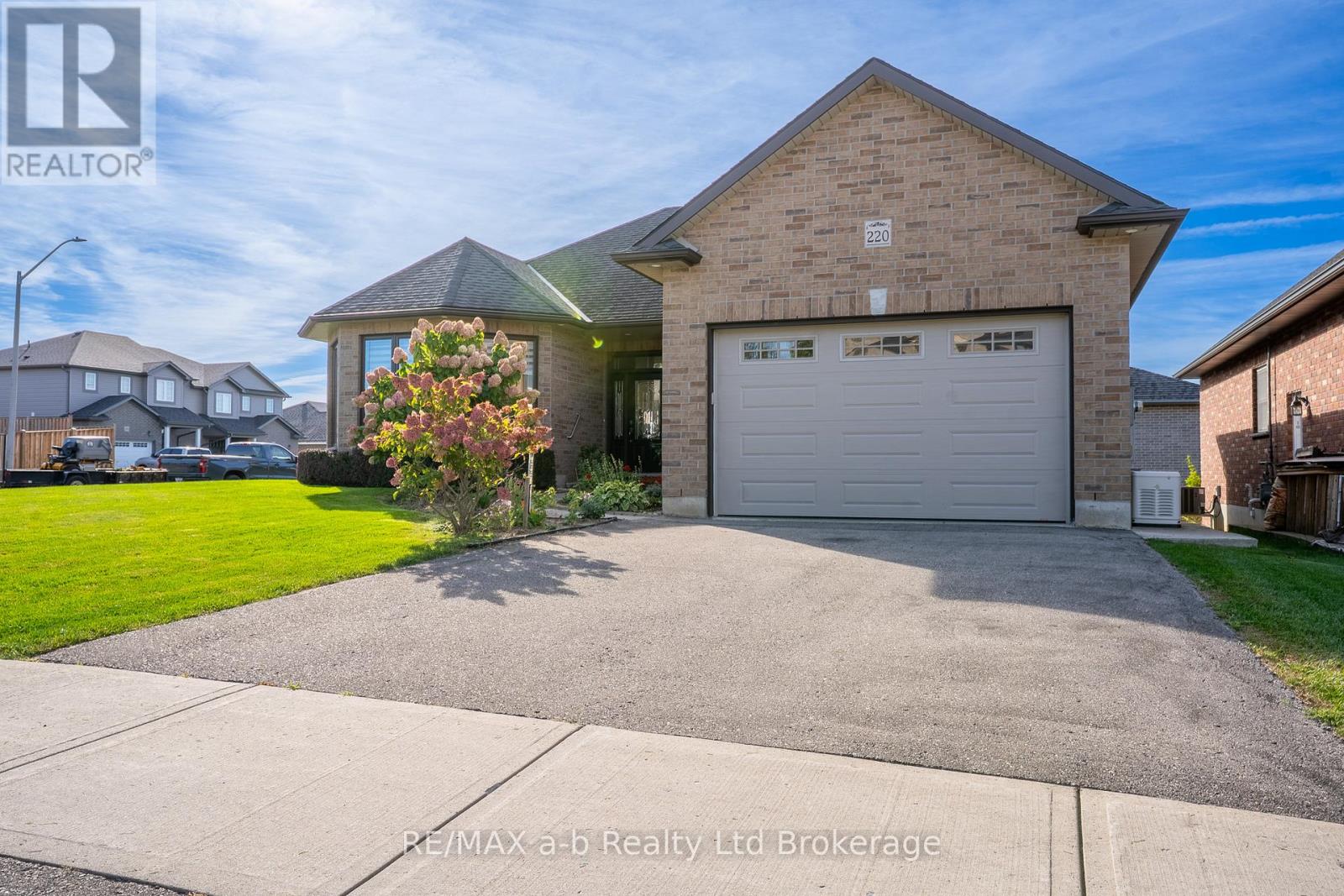 220 POLDON DRIVE - 3