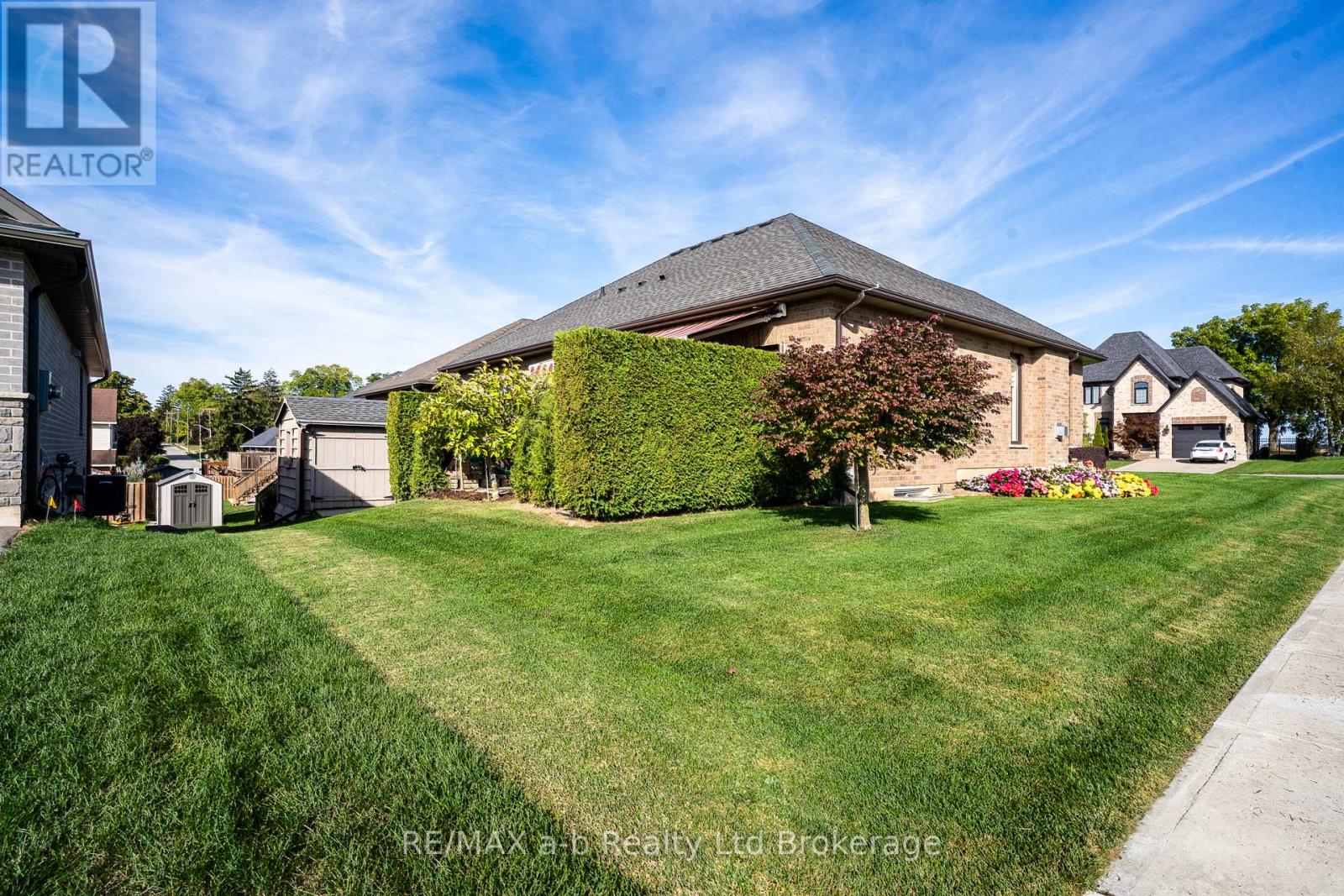 220 POLDON DRIVE - 4