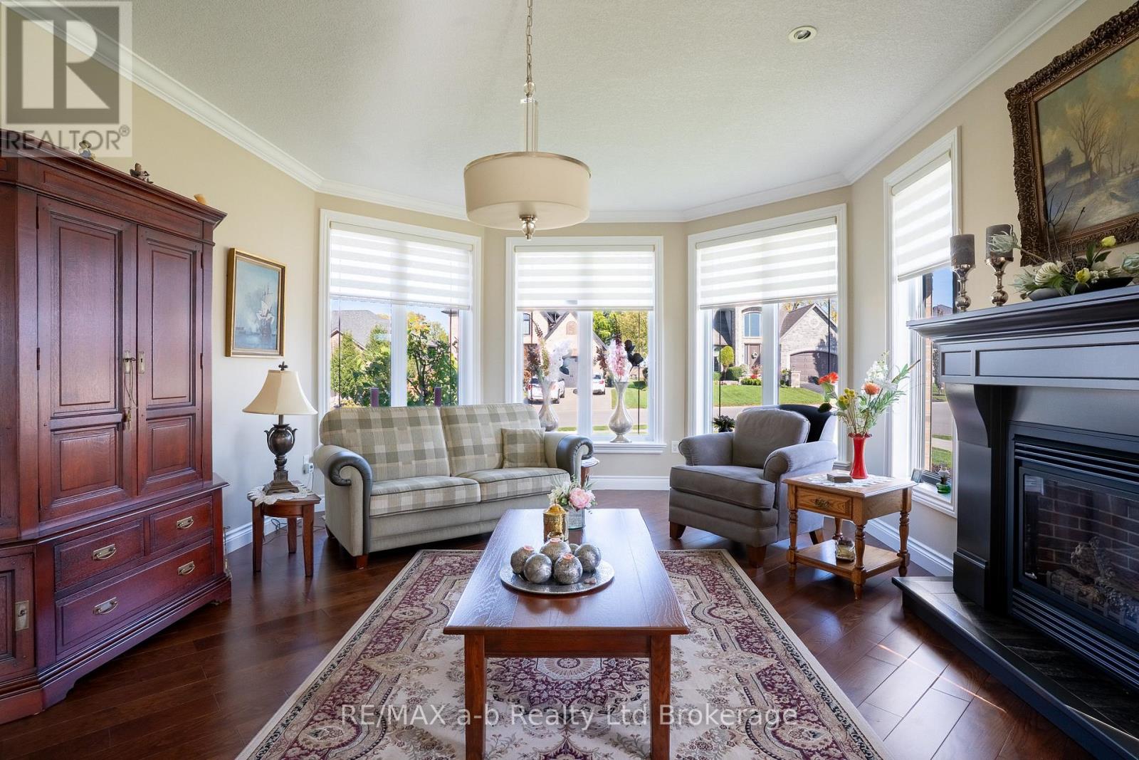 220 POLDON DRIVE - 9
