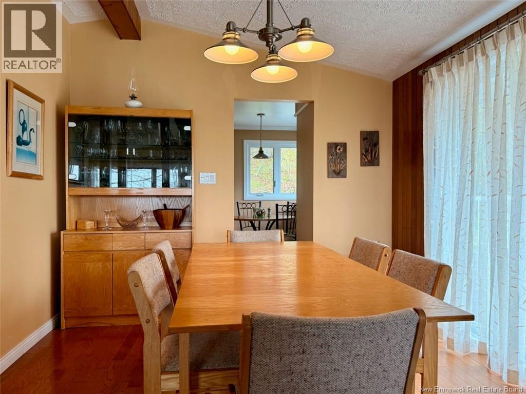 31 Macbeath Court - 7