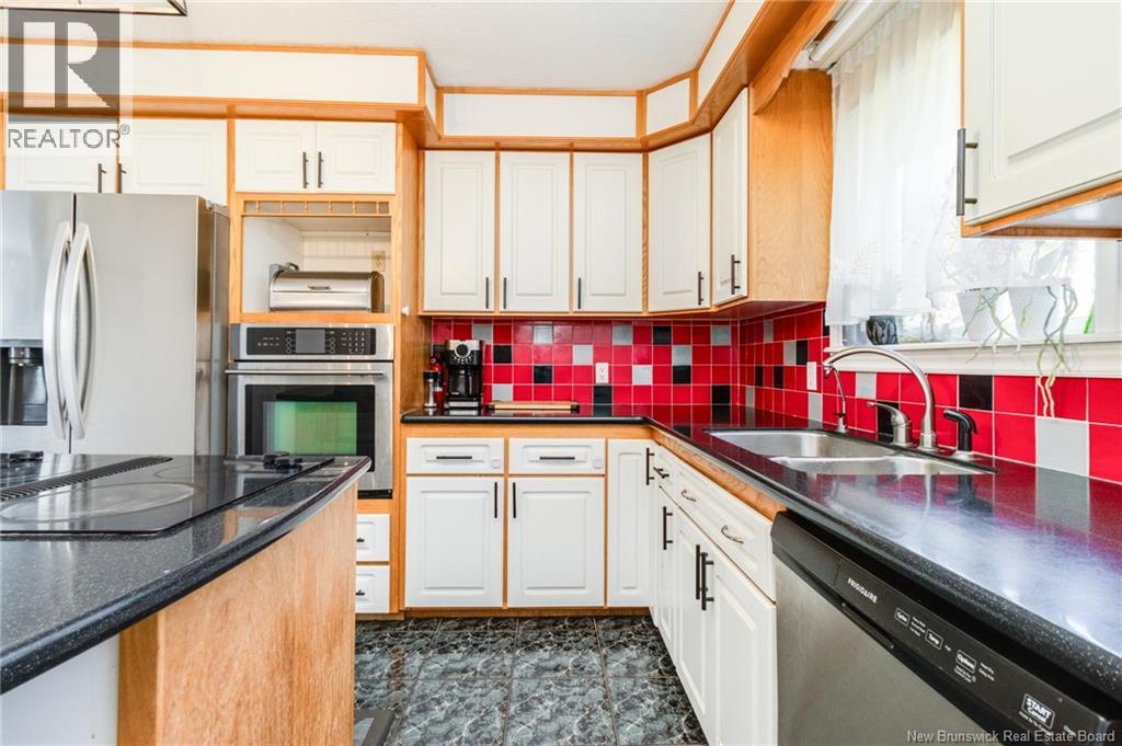 57 Oliver Crescent - 13