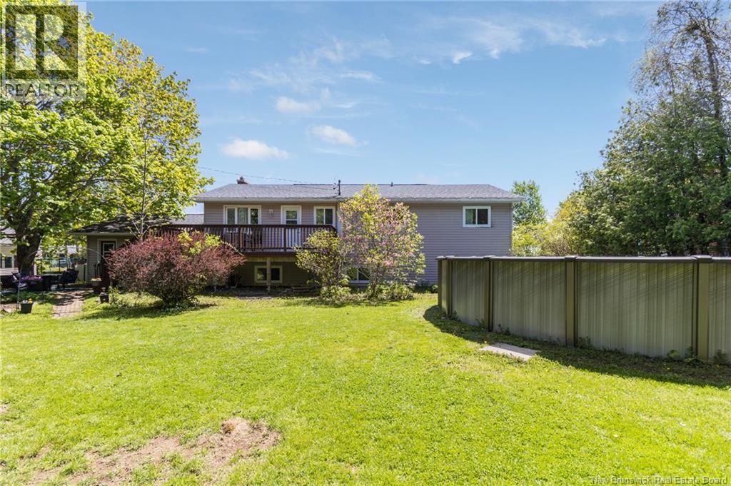 57 Oliver Crescent - 32