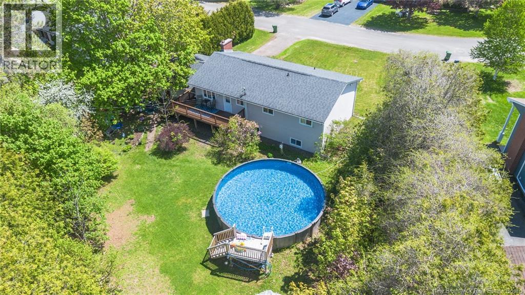 57 Oliver Crescent - 36