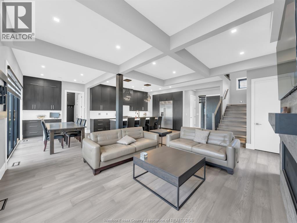 983 LAKESHORE PARK ROAD - 21