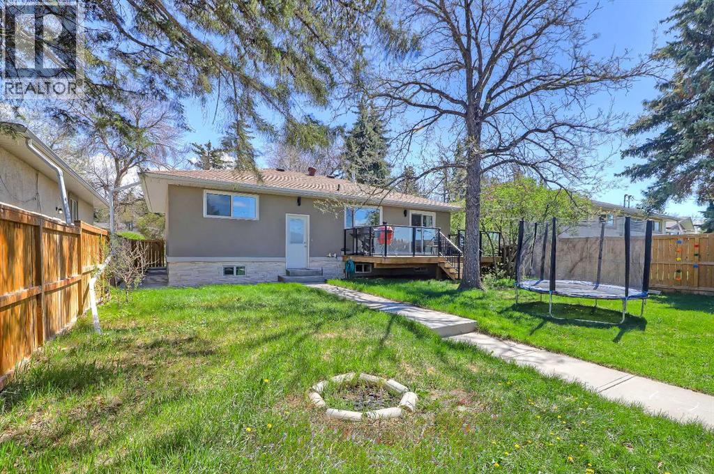 1015 16 Street NE - 36