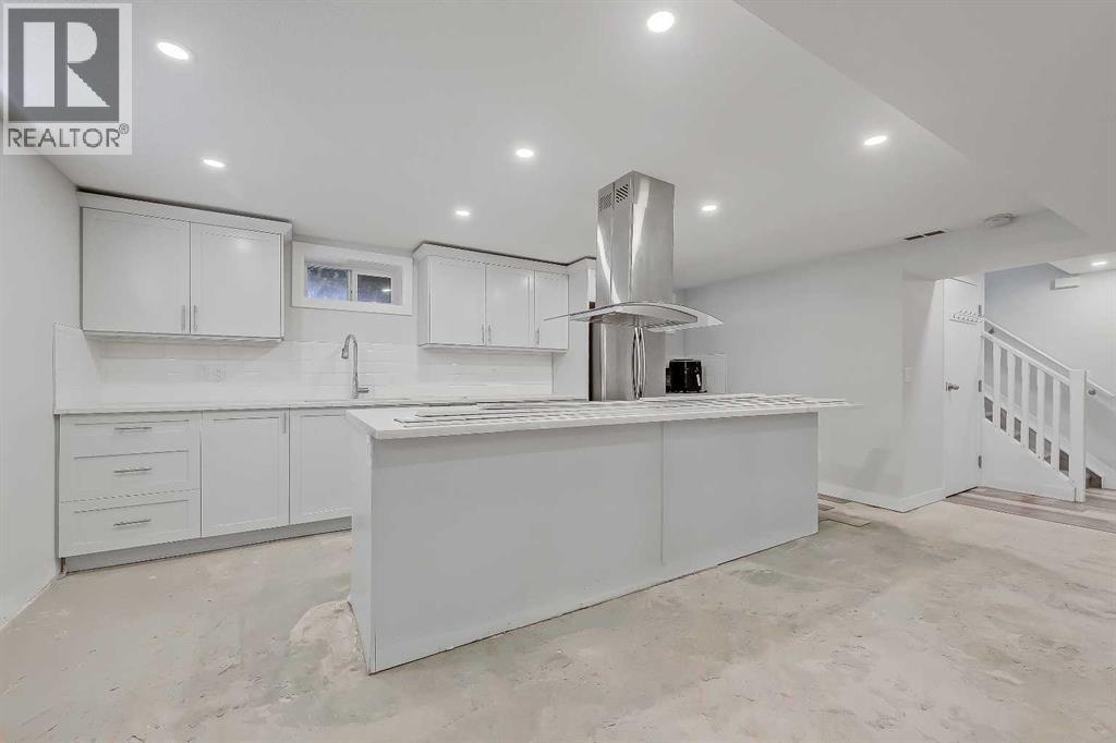 1015 16 Street NE - 24