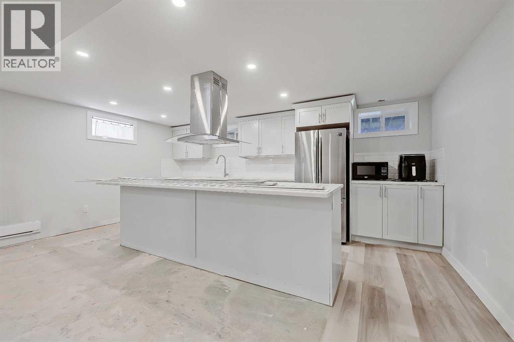 1015 16 Street NE - 26