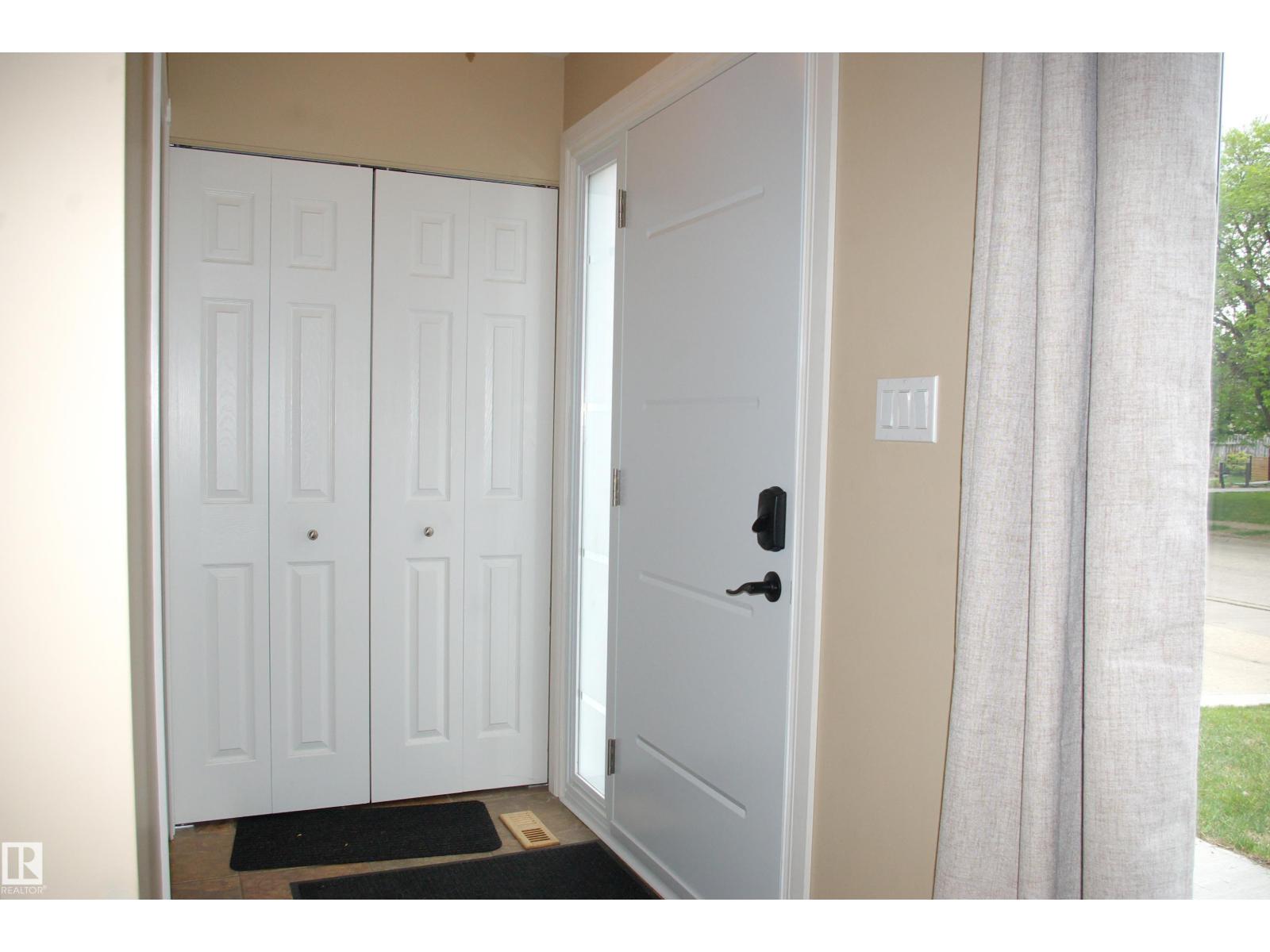 45 WALDEN CR - Image 2