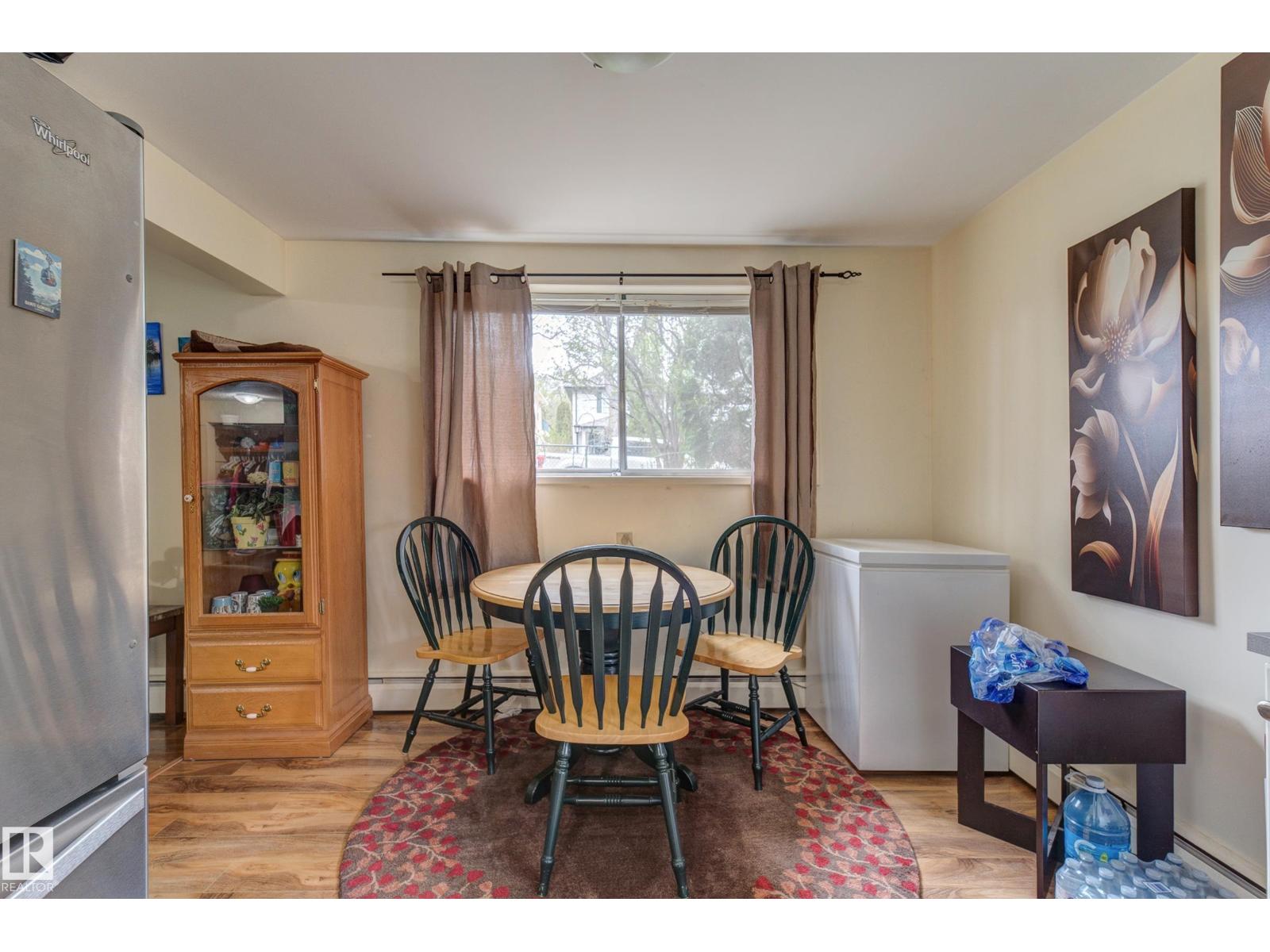9749 88 AV NW - 8