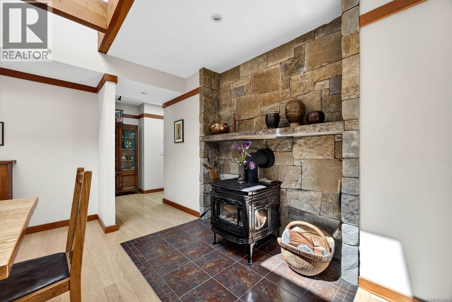 169 Churchill Rd - 23