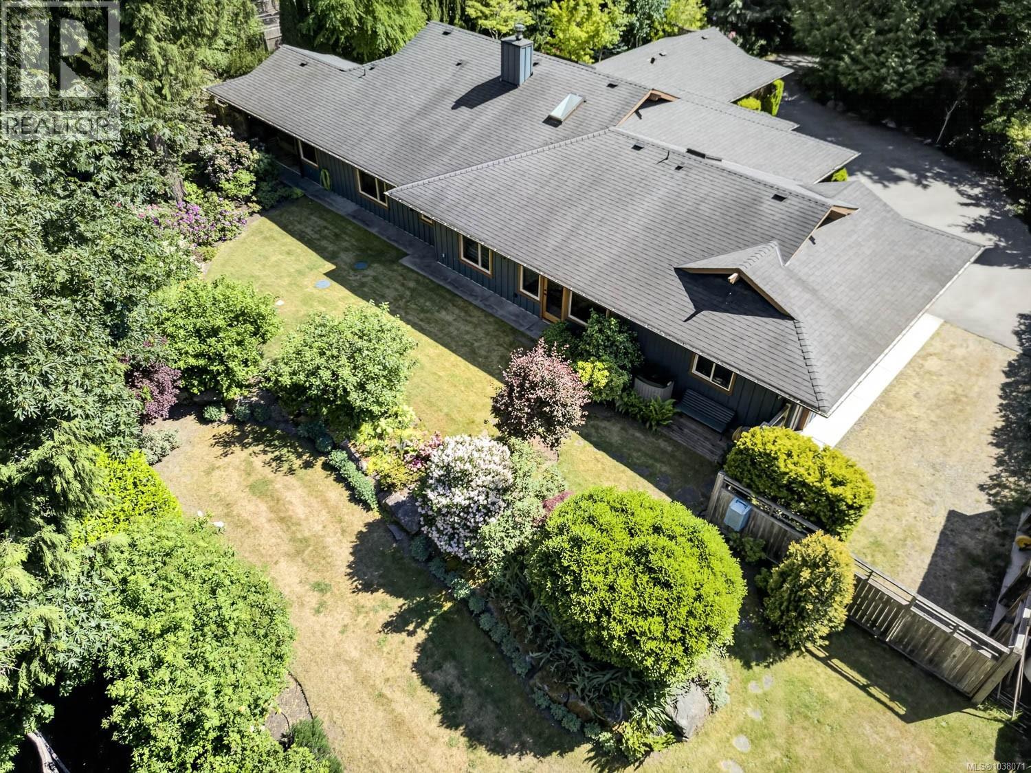 169 Churchill Rd - 67