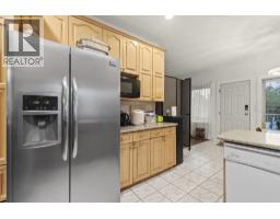 1405 Edinburgh Street, New Westminster, BC V3M2W3 Photo 12