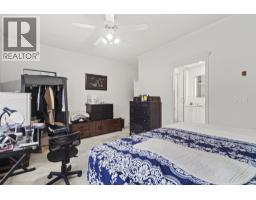 1405 Edinburgh Street, New Westminster, BC V3M2W3 Photo 16