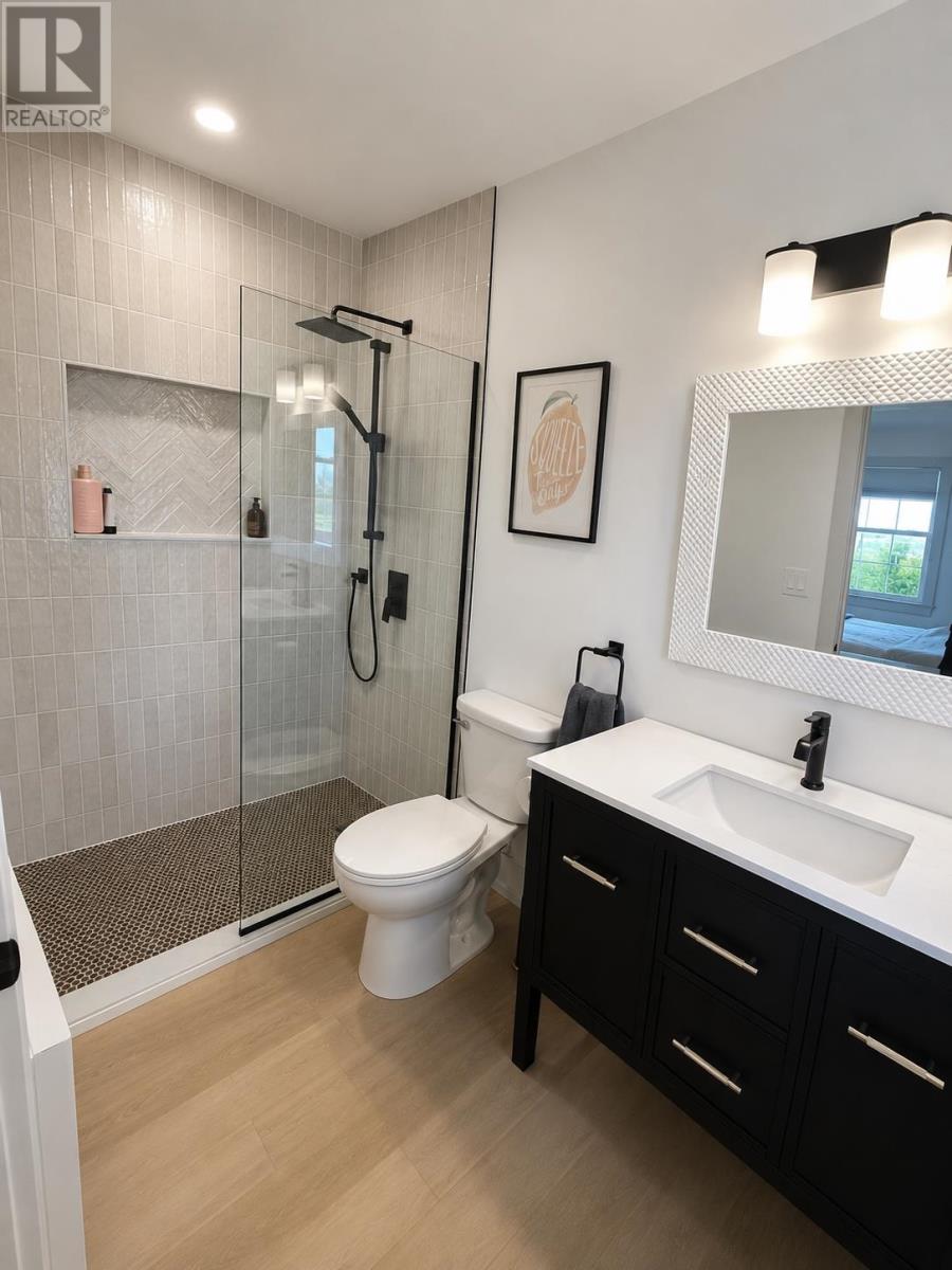 109 WATERS EDGE Lane - 16