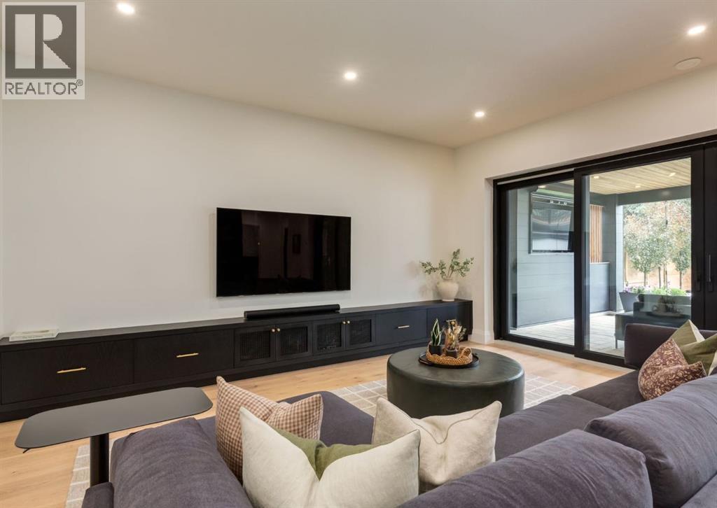4544 Stanley Drive SW — photo 33