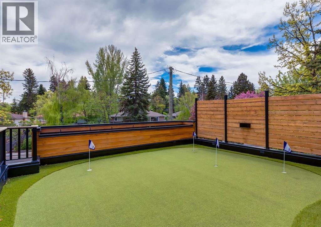 Putting green over the garage