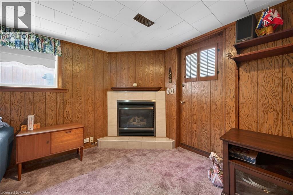 38 TYRONE Drive - 32