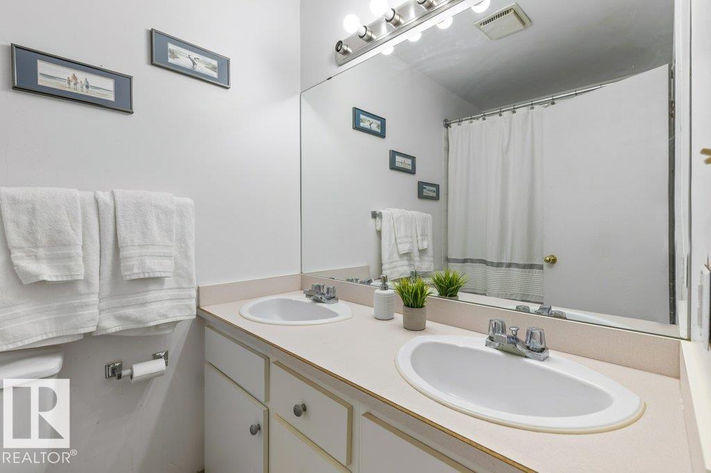 #228 95 MCKENNEY AV - 8